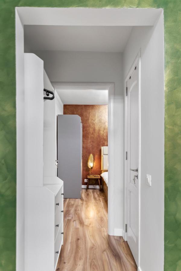 Apartment Cozy By Art Bucharest